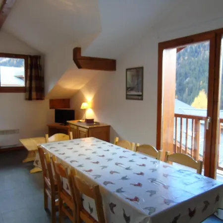 8 Pers, Cuisine Equipee, 2 Sdb, Animaux Admis - Fr-1-561-27 * Valfrejus